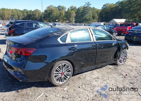 2024 Kia Forte Gt z USA, uszkodzony, nr VIN 3KPF44AC2RE810233